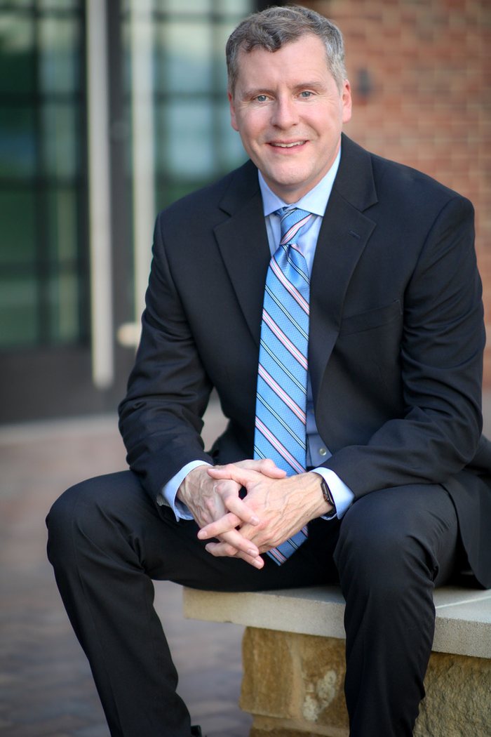 Attorney Robert D. Warr Jr.
