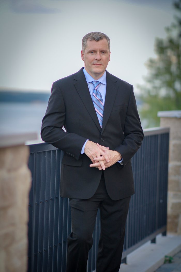 Attorney Robert D. Warr Jr.