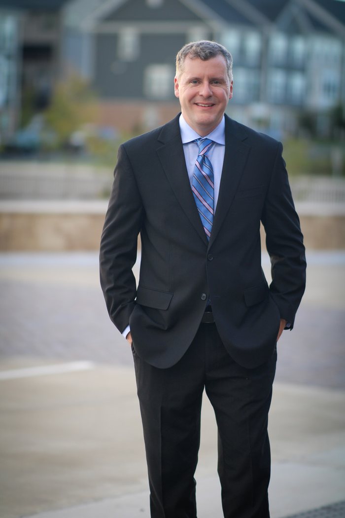 Attorney Robert D. Warr Jr.